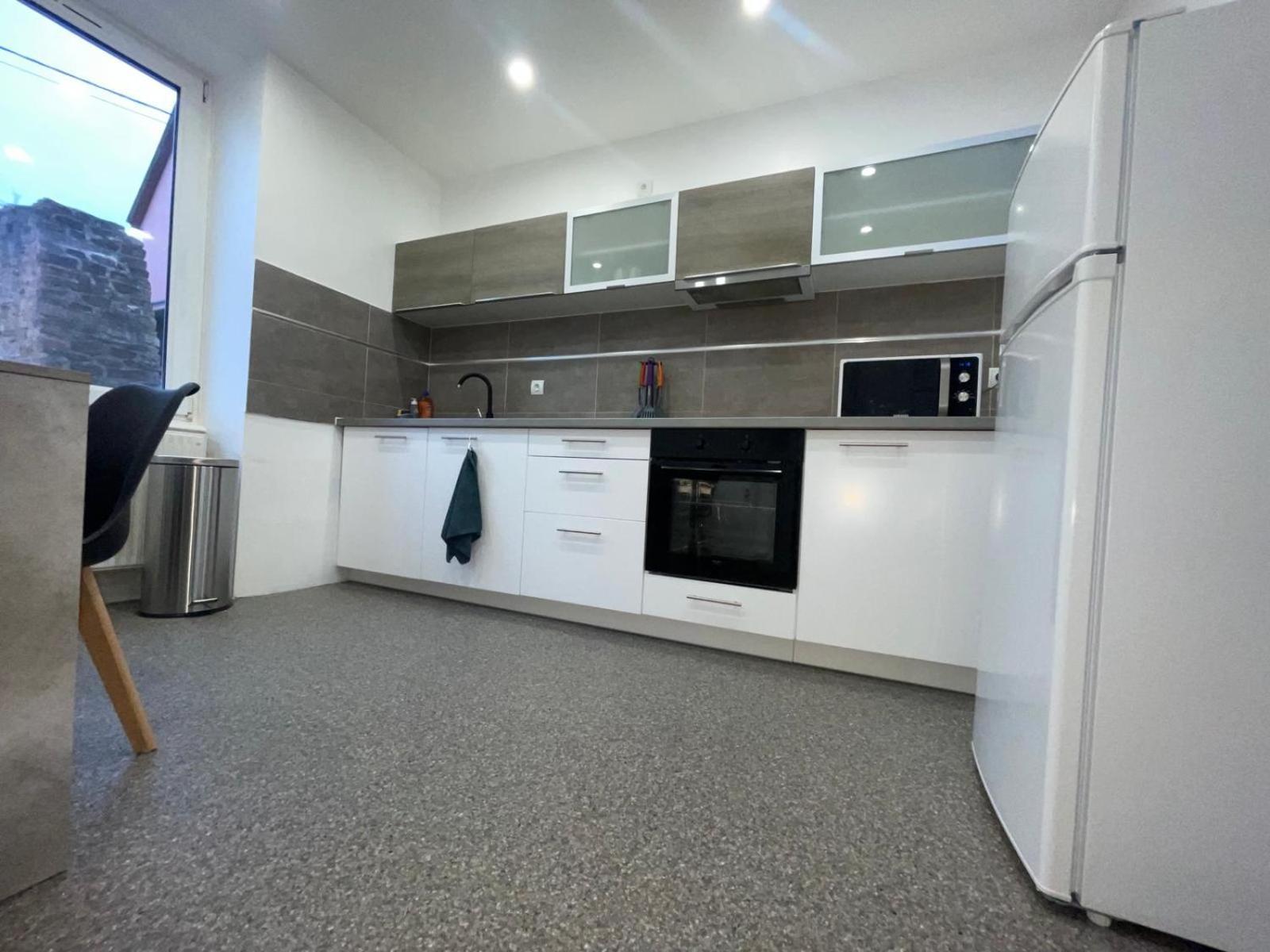 Magnifique Appartement Charmant T3 80M2 Parking Gratuit ロスハイム エクステリア 写真