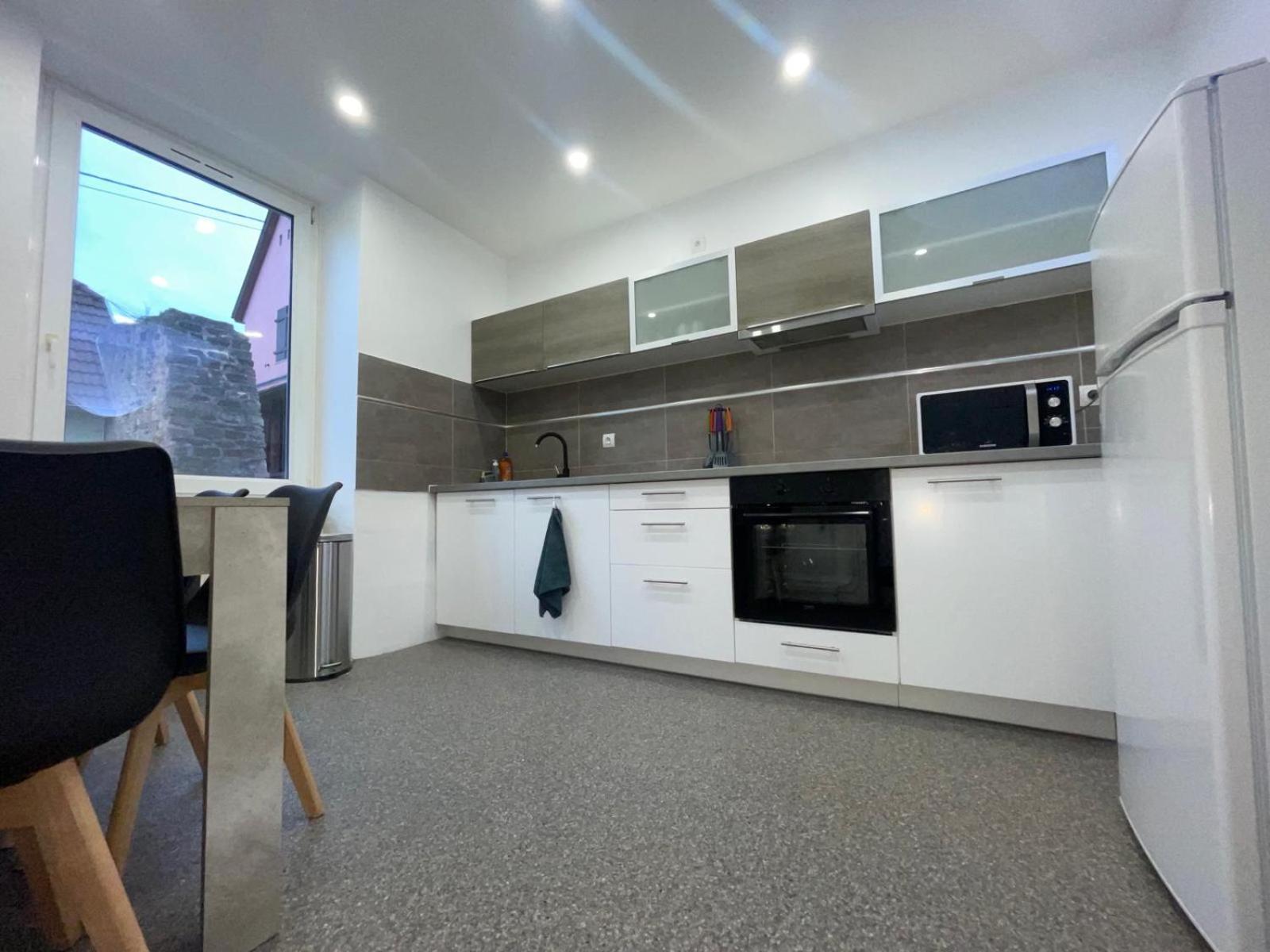 Magnifique Appartement Charmant T3 80M2 Parking Gratuit ロスハイム エクステリア 写真