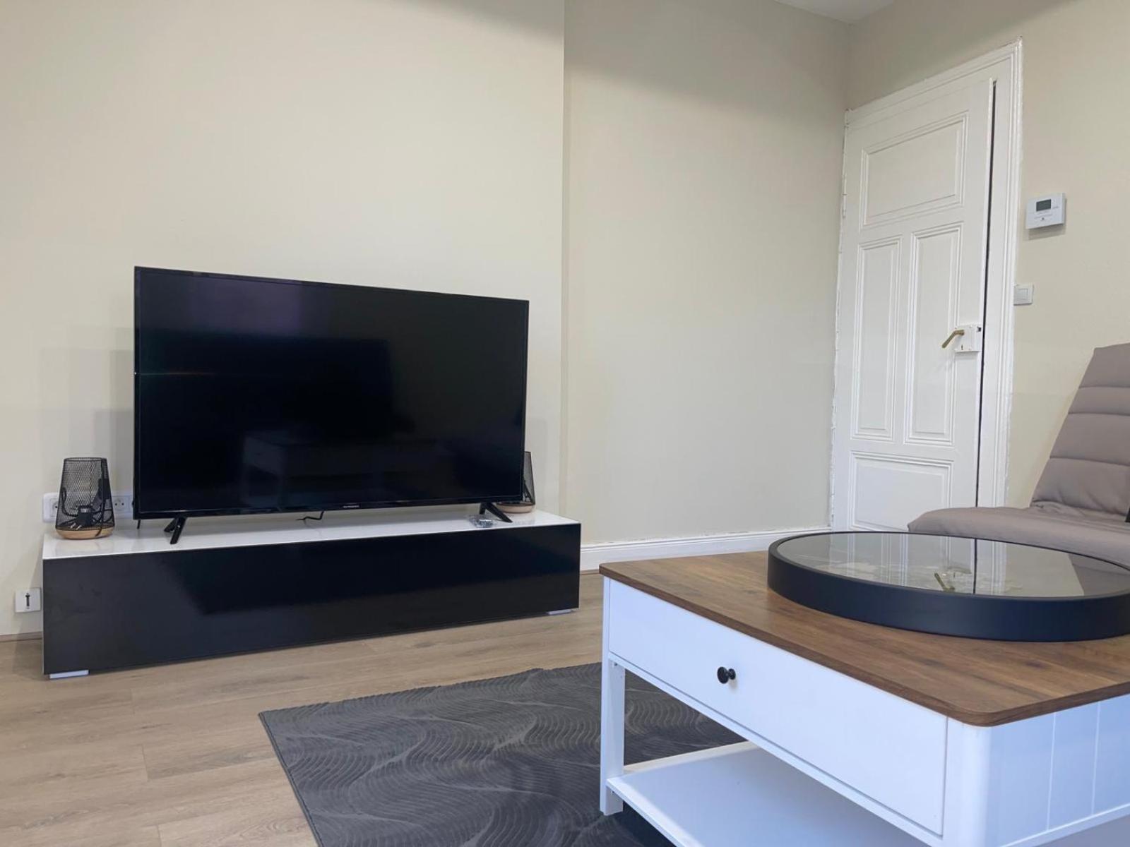 Magnifique Appartement Charmant T3 80M2 Parking Gratuit ロスハイム エクステリア 写真